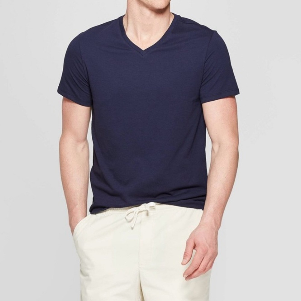 Men's Short Sleeve V-Neck T-Shirt - Goodfellow & Co Xavier Navy M J226947